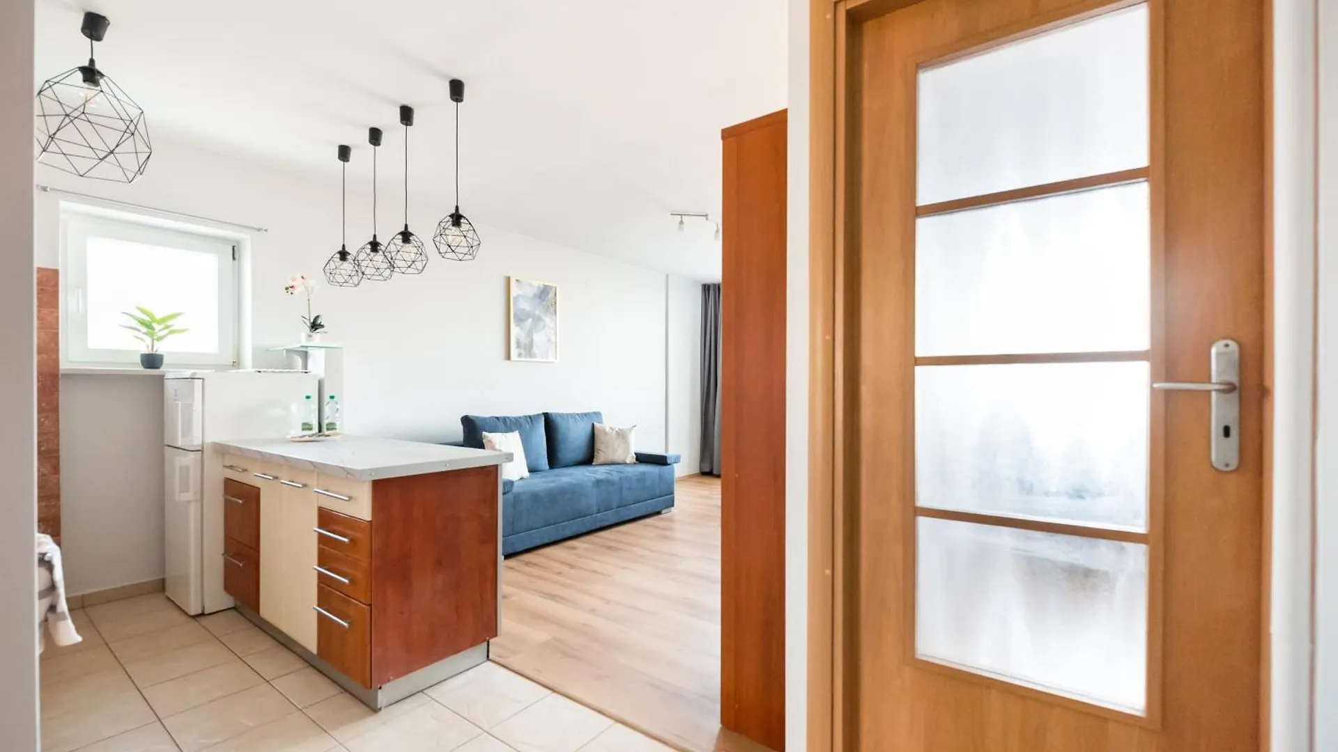 Park Morskie Oko View Apartment Warsaw